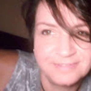 Meet your Posher, Desi